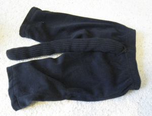 ハロウィン仮装　子供用衣装　手作り　簡単　人気アイデア　手作りアイデア　ソックス(靴下)尻尾